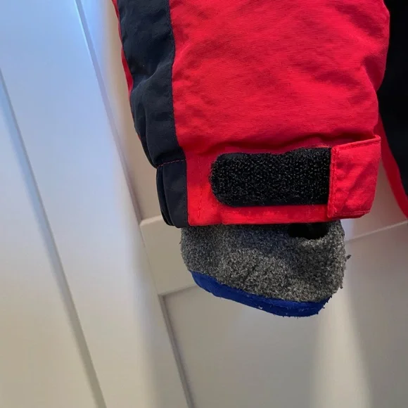 Lands End Red and Black Hooded Winter Jacket. Kids L 14-16 - Picture 7 of 9